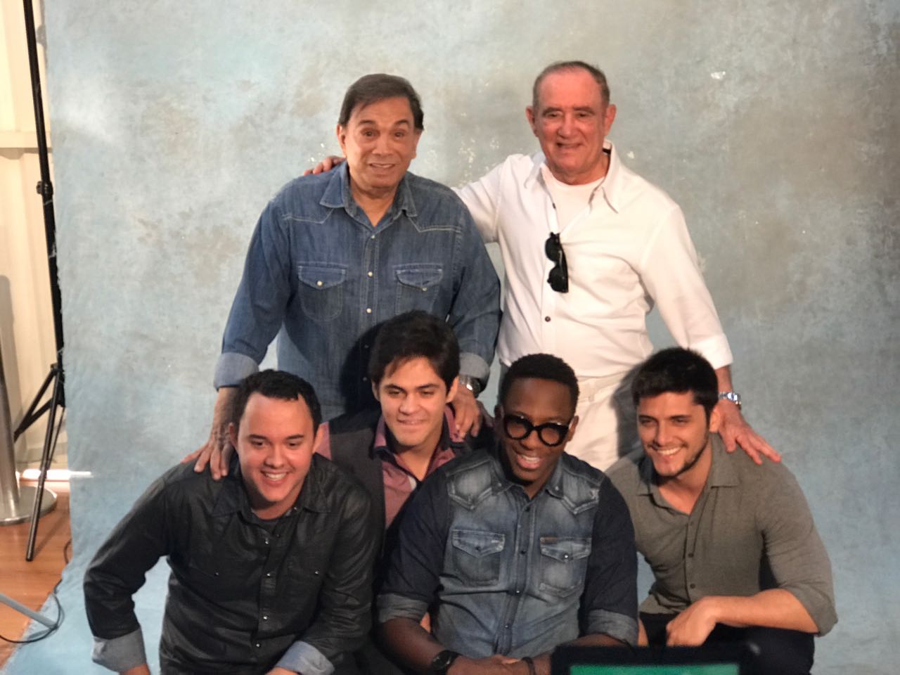 Dedé Santana, Renato Aragão, Gui Santana, Lucas Veloso, Mumuzinho e Bruno Gissoni (André Romano)