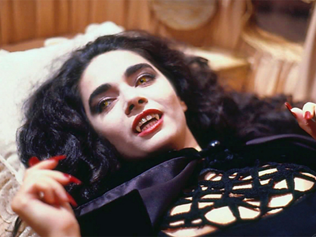 Claudia Ohana como Natasha em Vamp Divulgação/ TV Globo