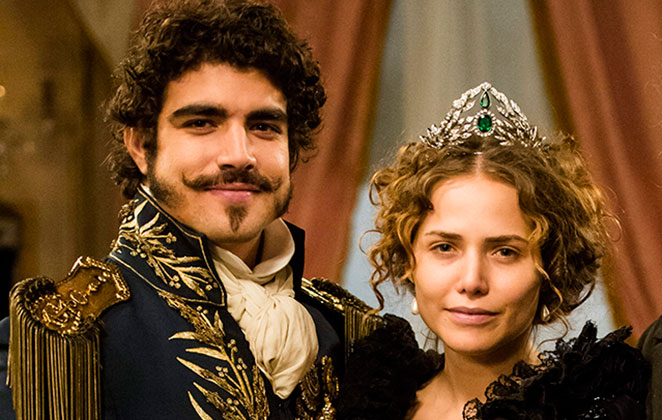 Dom Pedro (Caio Castro) e Leopoldina (Letícia Colin) de Novo Mundo