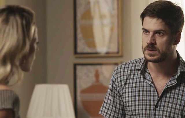 Jeiza (Paolla Oliveira) e Zeca (Marco Pigossi) de A Forca do Querer