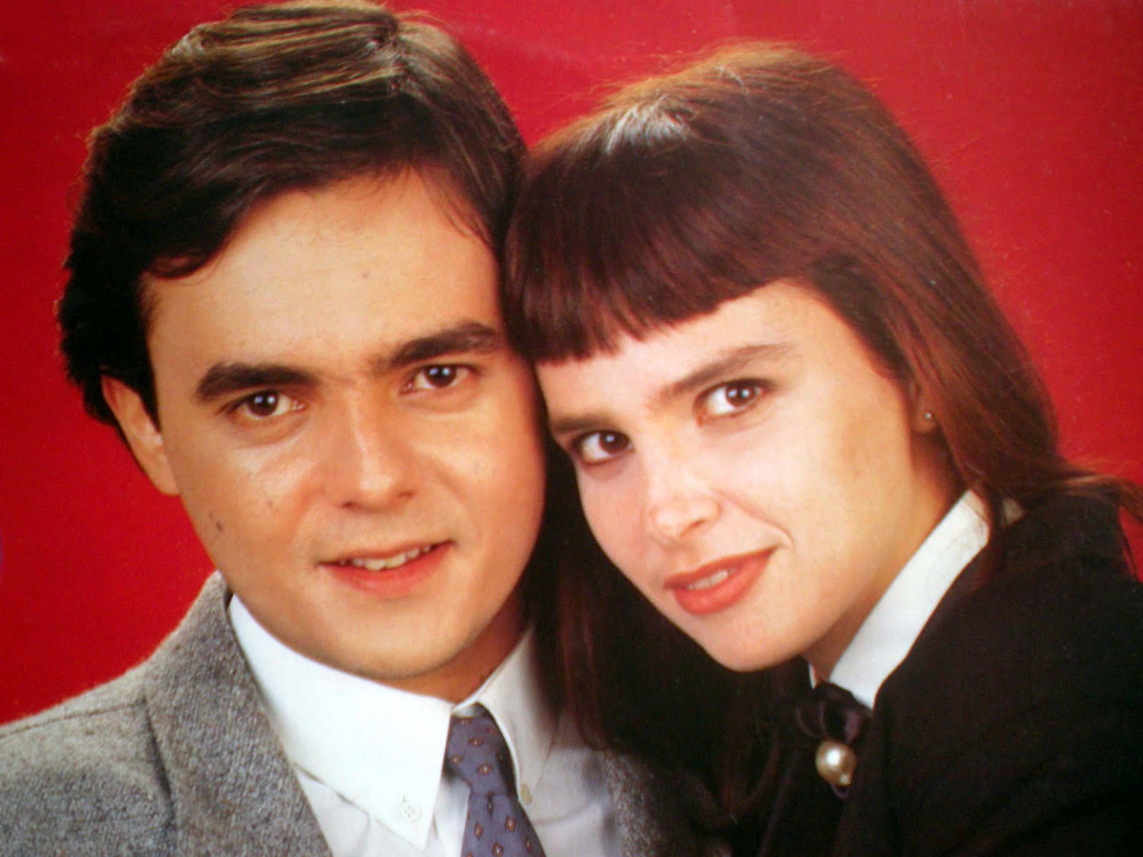 Cássio Gabus Mendes e Lidia Brondi