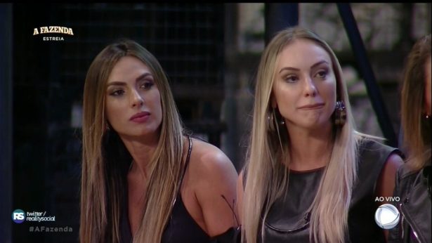 Nicole Bahls perde roça para Monick Camargo