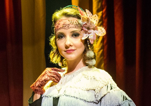Maria Otavia Cordazzo faz sua estreia na TV em Tempo de Amar