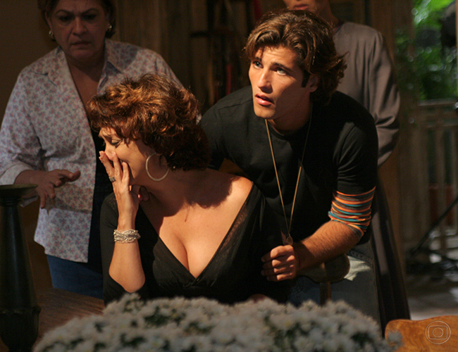 Eliane Giardini e Bruno Gagliasso