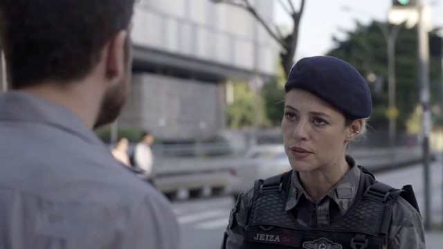 Zeca (Marco Pigossi) e Jeiza (Paolla Oliveira) de A Forca do Querer