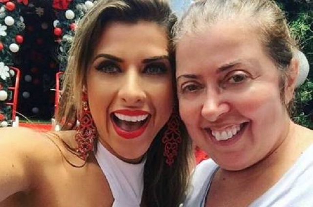Ana Paula Minerato e a mãe Sylvia Minerato