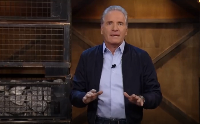 O apresentador Roberto Justus