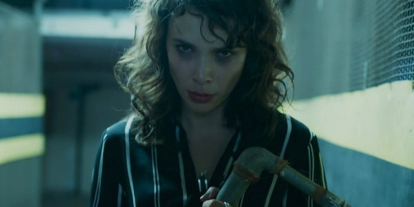 Irene (Débora Falabella) pouco antes de morrer em A Força do Quere