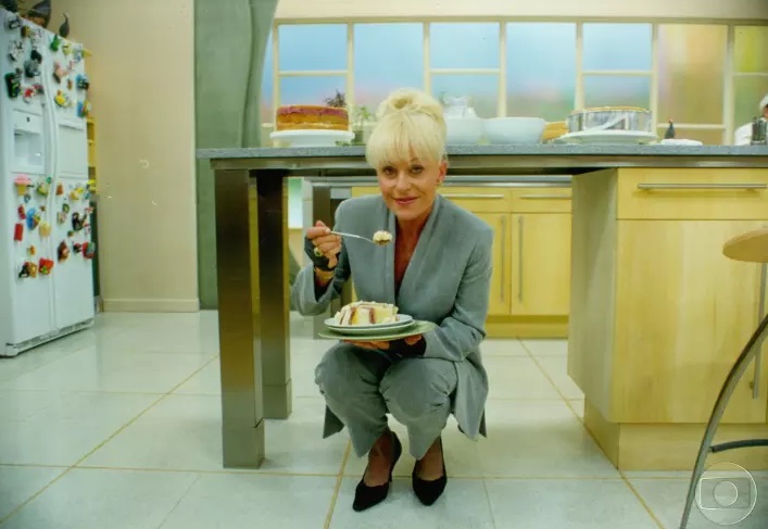 Ana Maria Braga no primeiro cenário do Mais Você