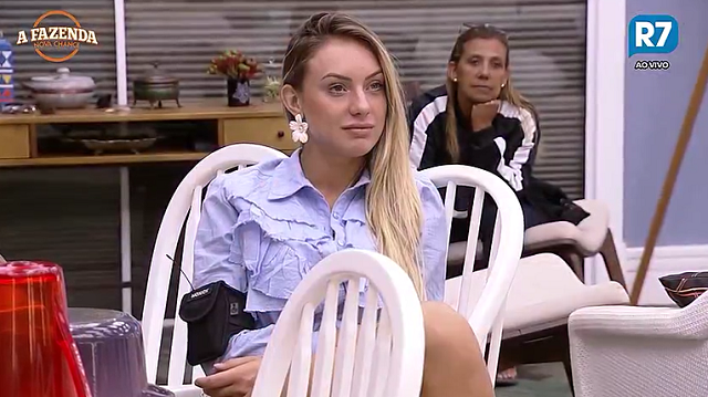Monique confessou ter ciúmes de Ana Paula Minerato