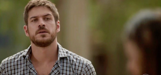 Zeca vivia em pé de guerra com a namorada Jeiza (Reprodução/TV Globo)