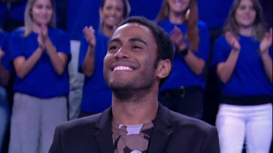 Ícaro Silva Globo