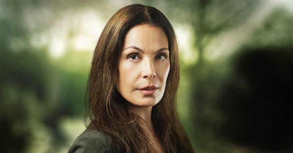 Carolina Ferraz foi uma das famosas que perderam contrato na telinha (Divulgação/TV Globo)
