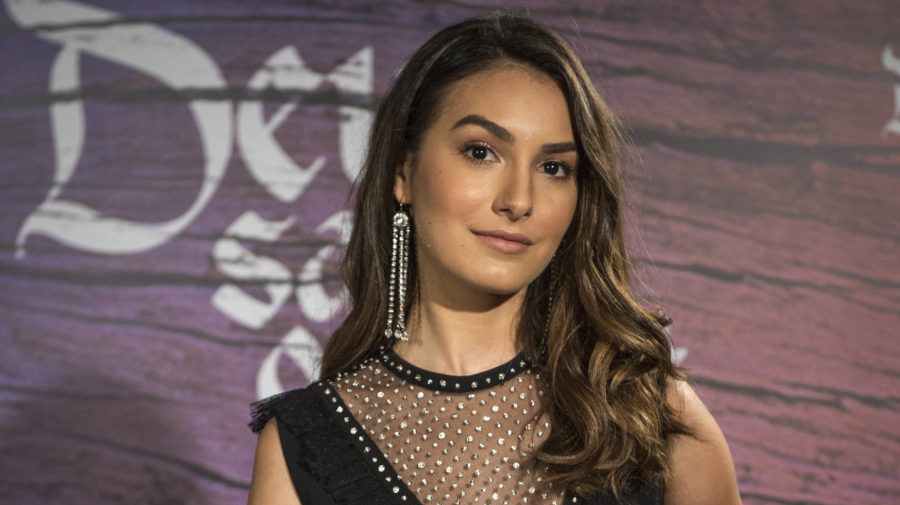 Marina Moschen durante lançamento de Deus Salve o Rei
