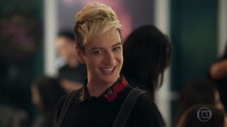 Andy Gerker como Marcel em O Outro Lado do Paraíso