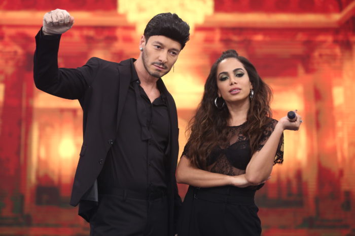 Anitta com Rodrigo Faro no Hora do Faro do próximo domingo (Divulgação/RecordTV)