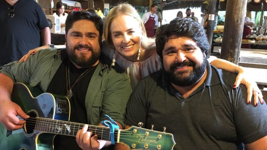 César Menotti e Fabiano com Angélica no Estrelas