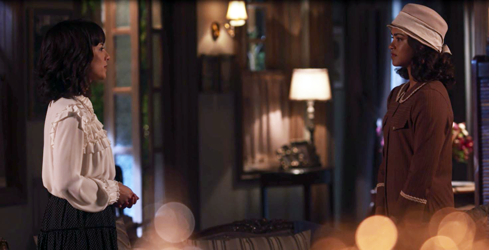 Lucinda (Andreia Horta) e Eunice (Lucy Alves) de Tempo de Amar