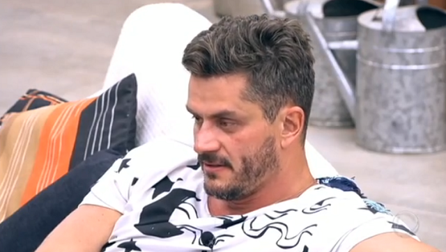 Marcos fala sobre briga com familiares