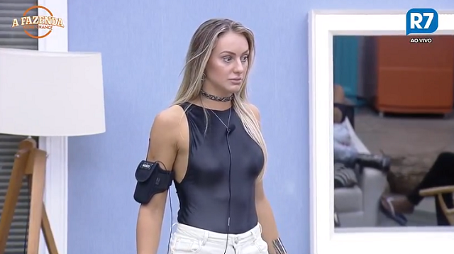 Monick fica tonta e Rita insinua gravidez