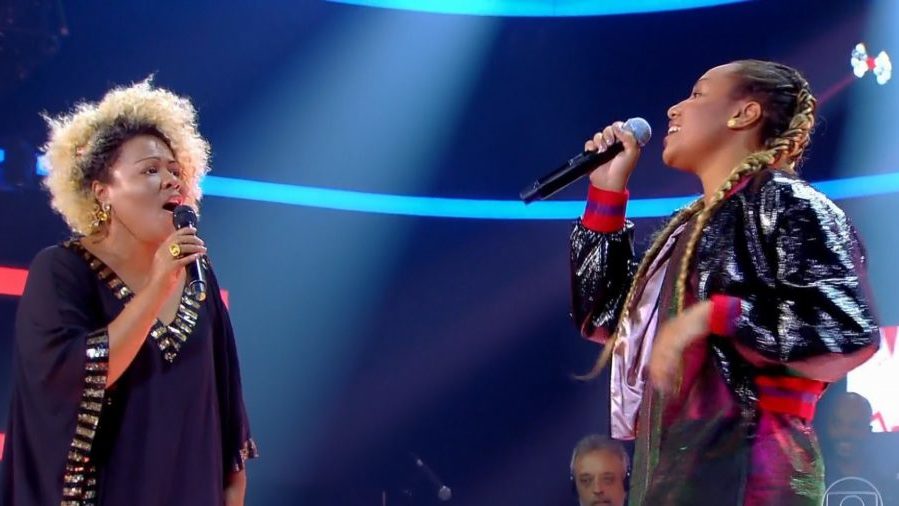 Deise e Talita Cipriano no The Voice Kids