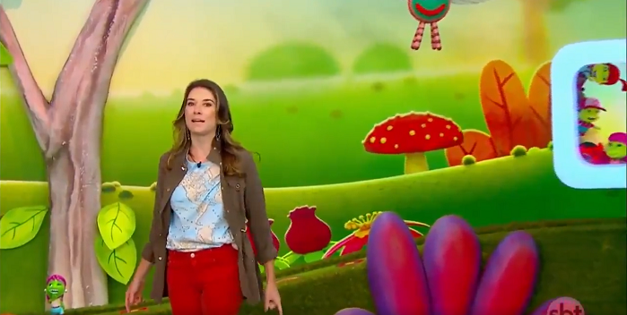 Rebeca Abravanel apresentando o Bom Dia & Cia nesta quarta (Reprodução/SBT)