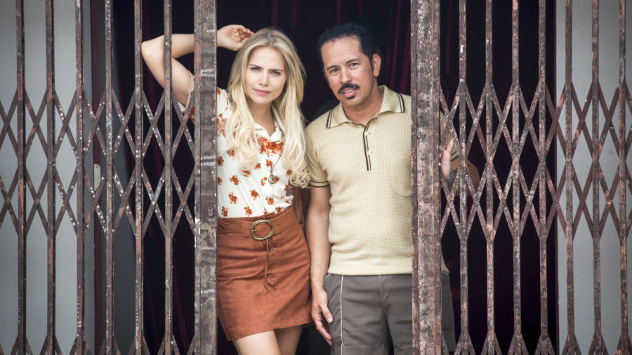 Marylin (Letícia Colin) e Francis (Edmilson Filho) em Cine Holliudy