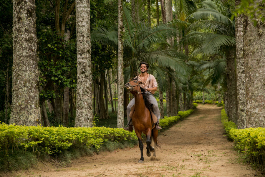 Ernesto (Rodrigo Simas) em Orgulho e Paixão