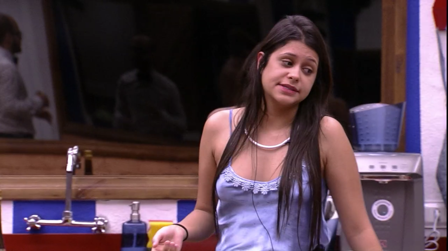 Ana Paula fica triste com a indicação ao paredão (Divulgação)