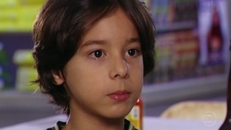Brunno Abrahao como o Zeca de Celebridade (2003)