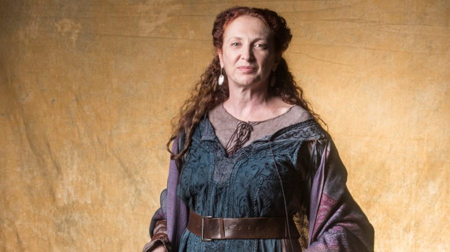 Constância (Debora Olivieri) em Deus Salve o Rei (