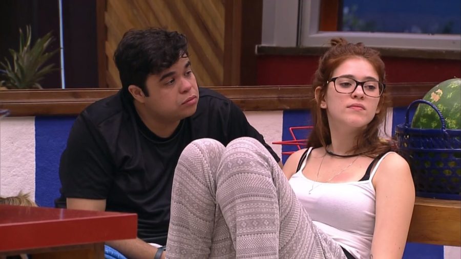 Ana Clara e Jorge comentam sobre os demais participantes