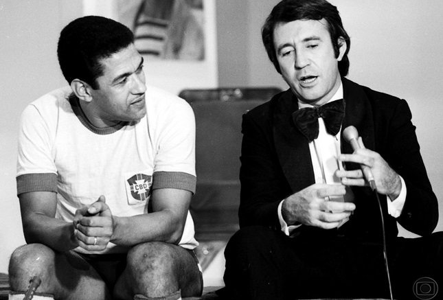 Garrincha e Moacyr Franco no Moacyr Franco Show