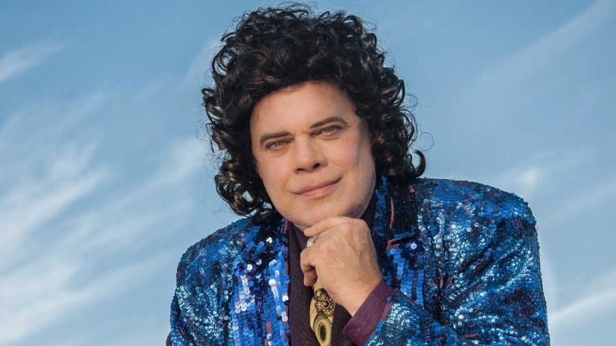 Diogo Vilela como Cauby Peixoto