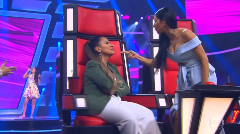 Simone e Simaria no The Voice Kids