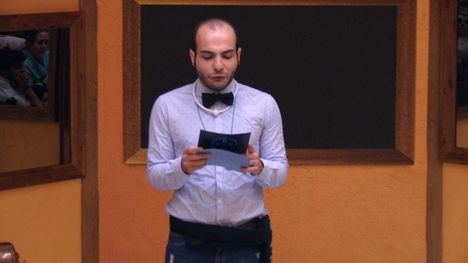 Mahmoud ganha surpresa no BBB18 (Reprodução: TV GLobo)