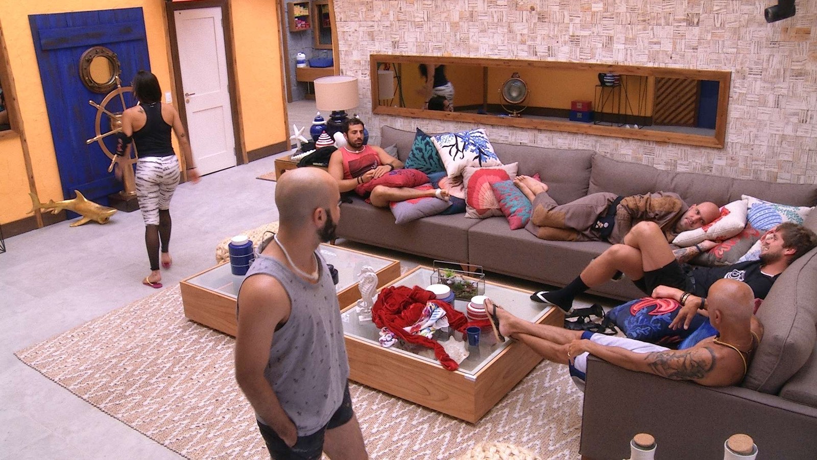 Ayrton discute com brothers no BBB18 (Reprodução: TV Globo)