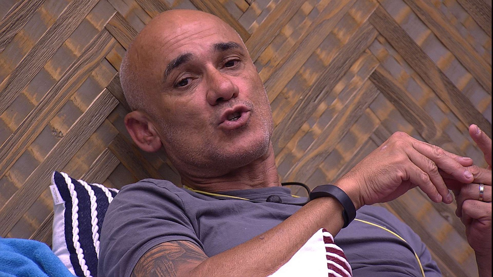 Ayrton decide indicação ao paredão no BBB18 (Reprodução: TV Globo)