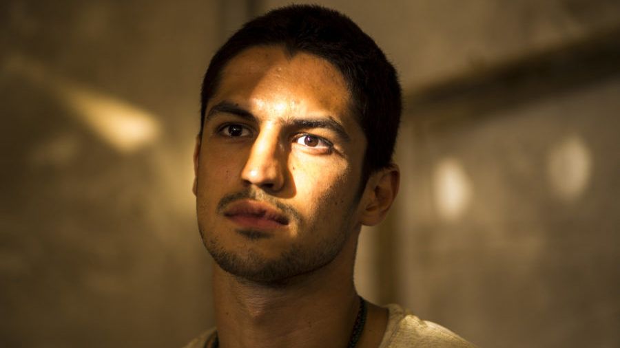Hermano (Gabriel Leone) em Onde Nascem os Fortes