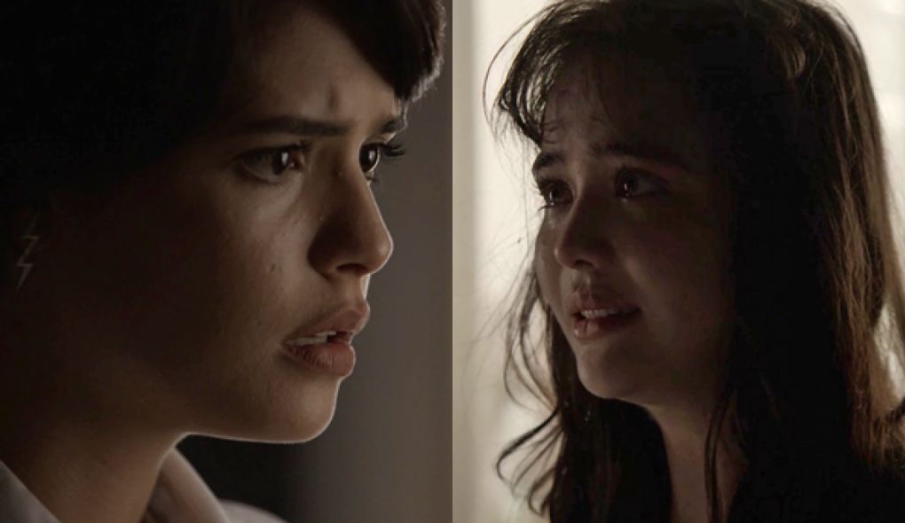 Adriana (Julia Dalavia) e Laura (Bella Piero) de O Outro Lado do Paraiso