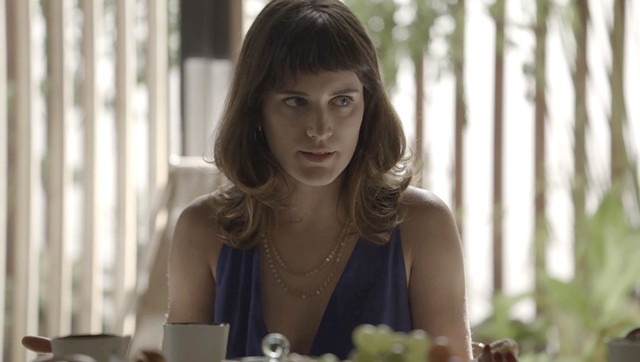Clara (Bianca Bin) de O Outro Lado do Paraiso