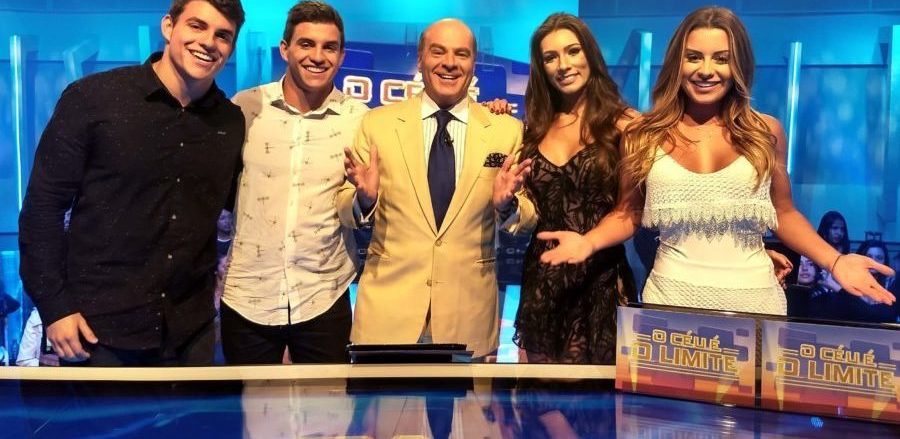 Antônio e Manoel Rafaski enfrentam Aricia Silva e Wendy Tavares no programa O Céu é o Limite