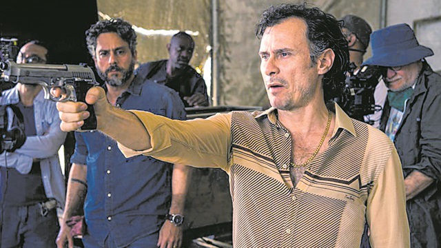 Enrique Diaz e Alexandre Nero em gravação de Onde Nascem Os Fortes