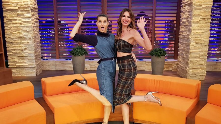 Luciana Gimenez e Isabelli Fontana no Luciana By Night