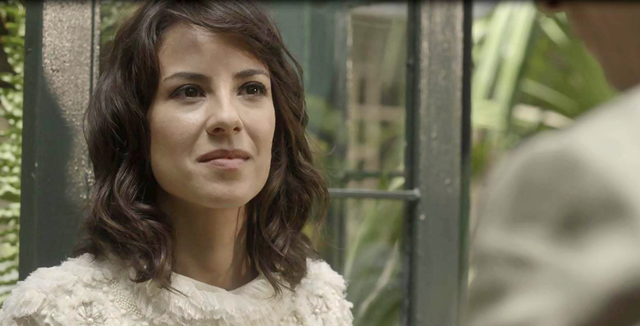 Lucinda (Andreia Horta) de Tempo de Amar