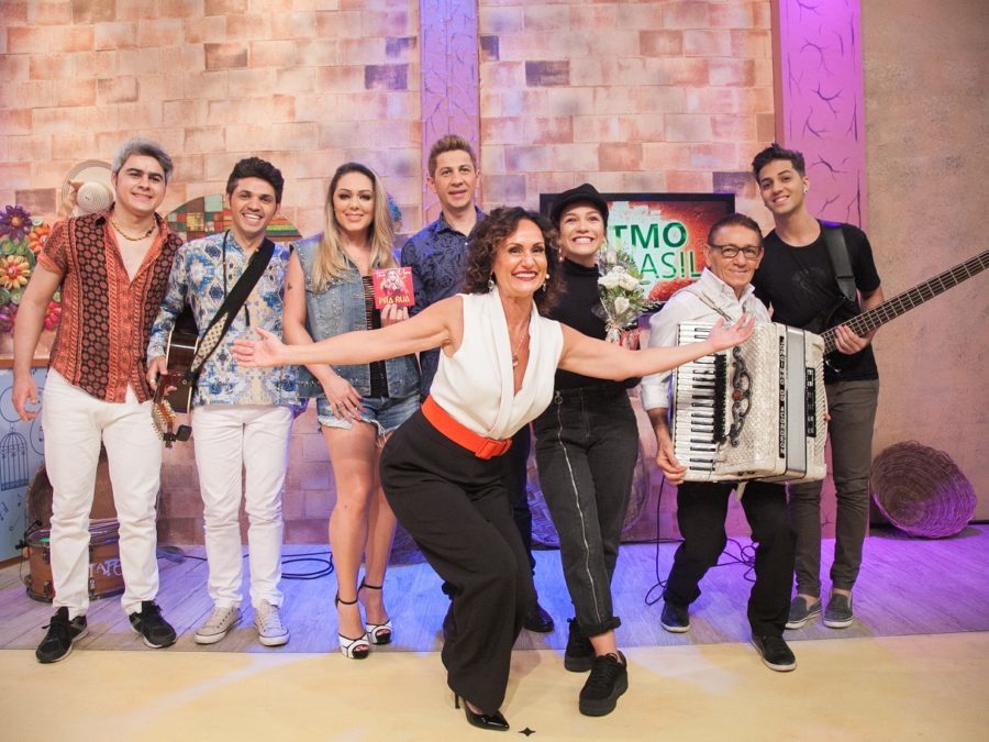 Ritmo Brasil com Faa Morena
