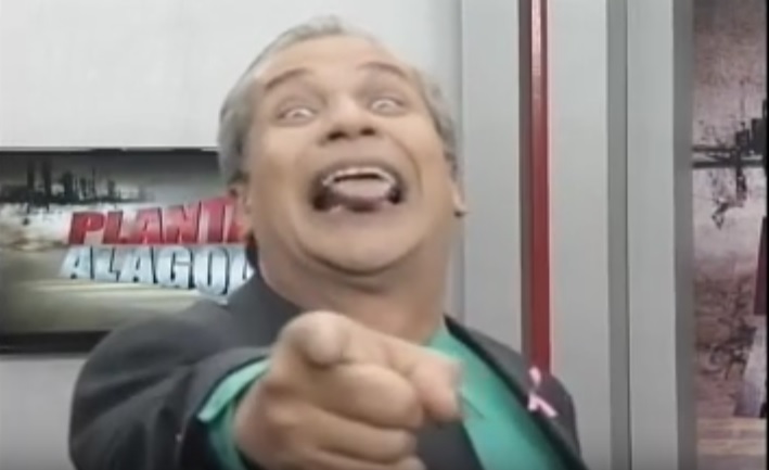 Sikêra Jr no Plantão Alagoas, programa que apresentava no SBT