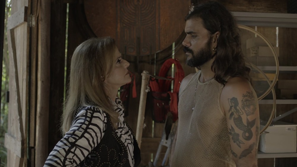 Sophia (Marieta Severo) e Mariano (Juliano Cazarre) de O Outro Lado do Paraiso