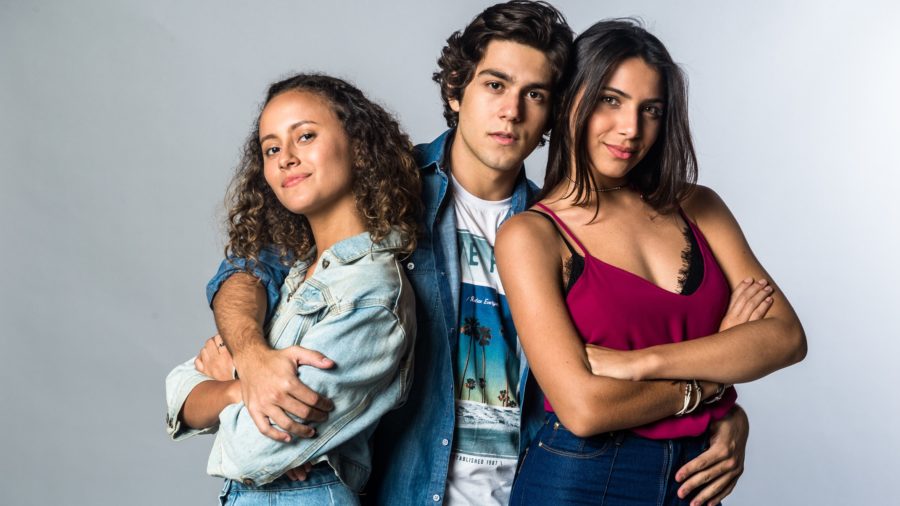 Maria Alice ( Alice Milagres ), Alex Fortes ( Daniel Rangel ) e Perola ( Rayssa Bratilieri )