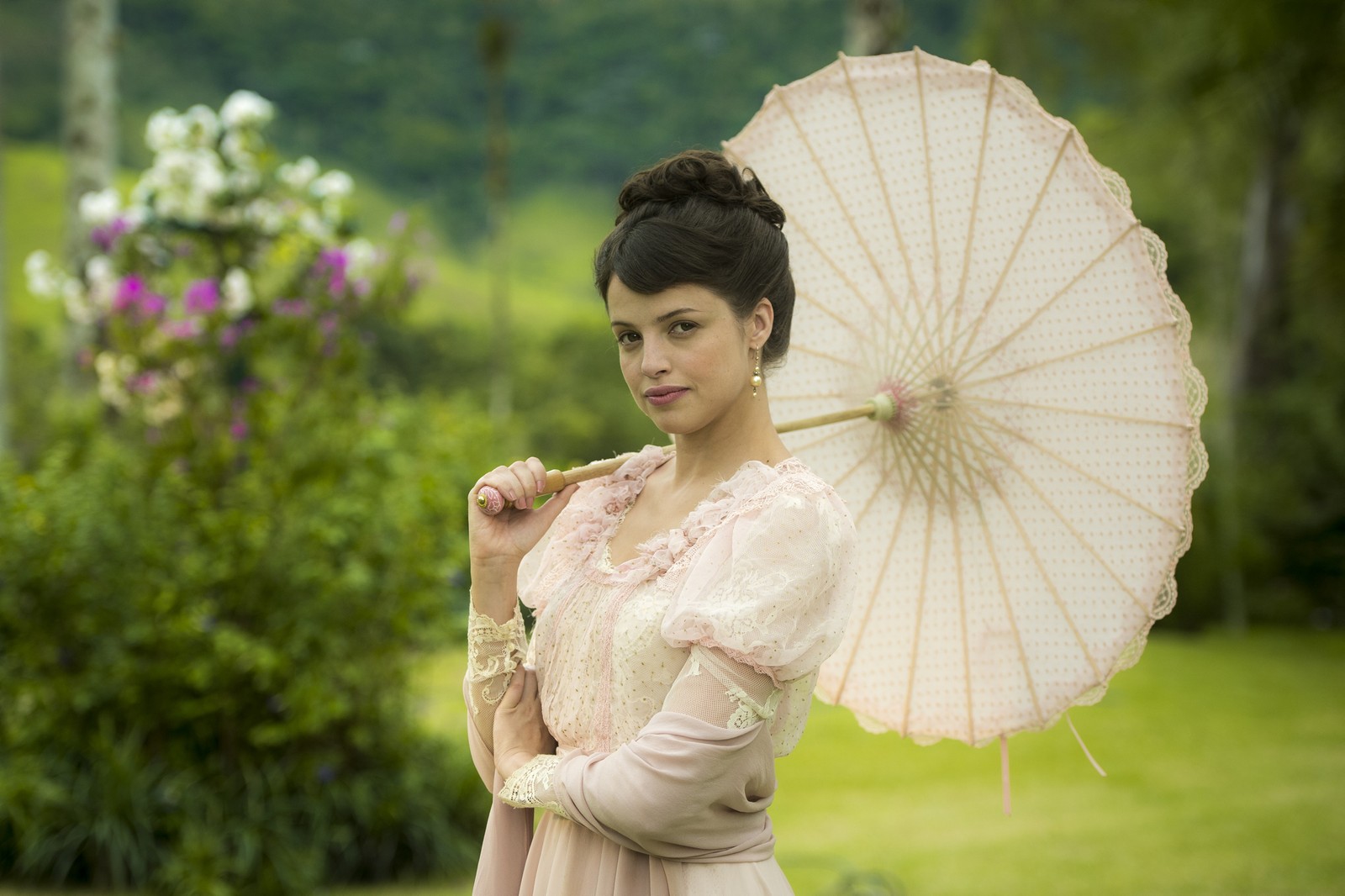 Personagem ataca de cupido na trama (Divulgação/TV Globo)